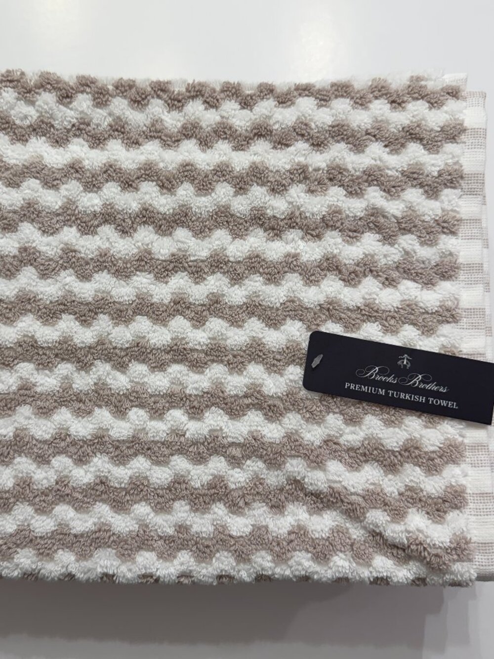Brooks Brothers Premium Turkish Bath Towel Cotton White Taupe Wavy Stripe NWT